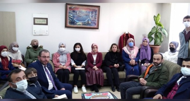 Mevlid-i Nebi Bilgi Yarışması'nda ödüller sahiplerini buldu