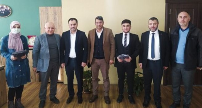 Milas'ta dereceye giren öğrenciler ödüllendirildi