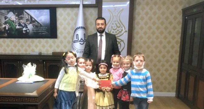 Minik yüreklerden 'Dünyaya Bir Damla Hayat'