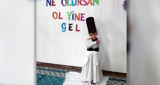 Minikler Mevlana'yı andı