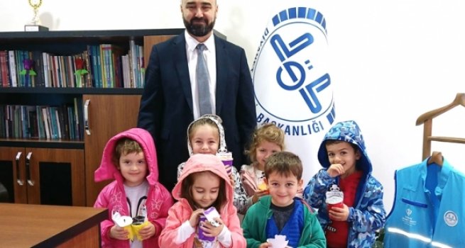 Miniklerden anlamlı bağış