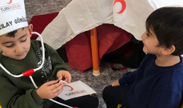 Miniklerden Kızılay farkındalığı