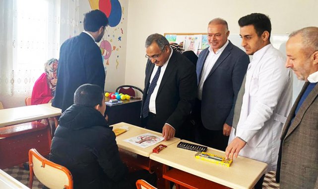 Müftü Demirel: Millet olarak engelli kardeşlerimizi bağrımıza basmalıyız