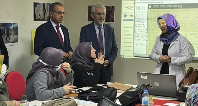 Müftü Doğan: Arada bir değil her zaman yanınızdayız