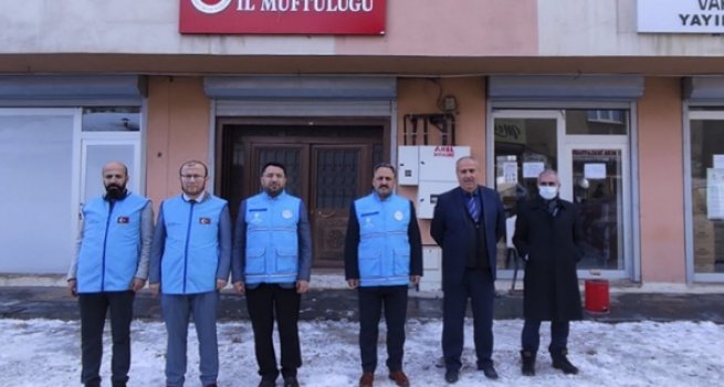 Müftü Fakirullahoğlu: İdlib’te minik eller üşümesin istiyoruz