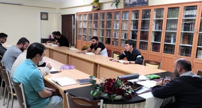 Müftülük gençleri Diyanet sınavlarına hazırlıyor