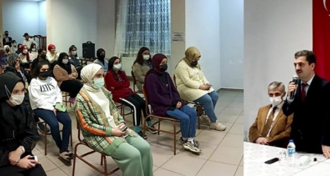 Müftülük gençlerle ‘Hasbihal Gecesi’ düzenledi