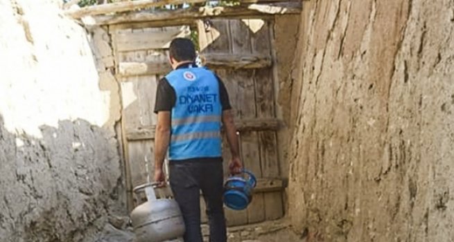 Müftülük ihtiyaç sahiplerini yalnız bırakmıyor