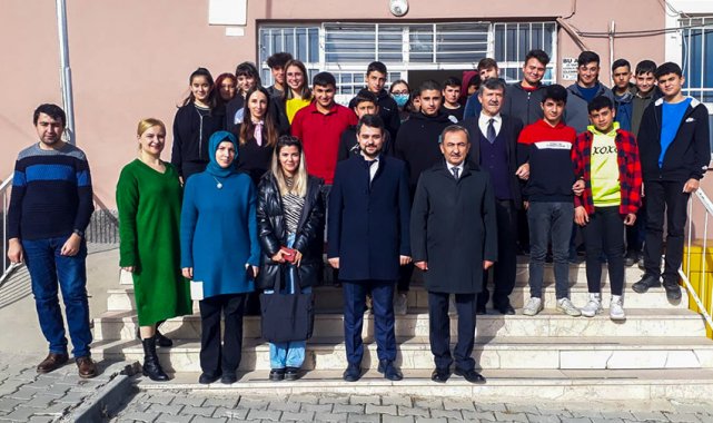 Müftülük irşat programlarıyla gençlerle buluşuyor