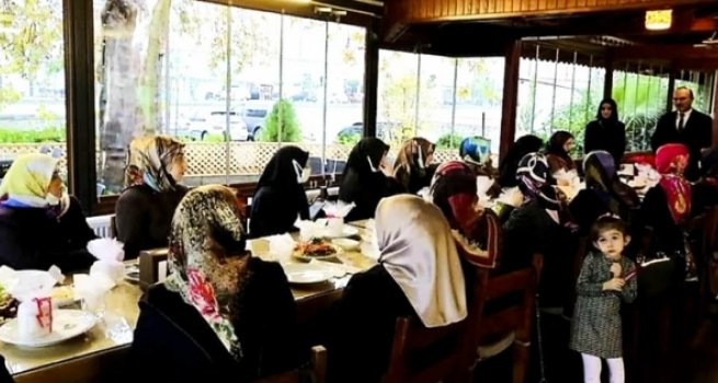 Öğretmenler Günü'nde Kur'an kursu öğreticileri unutulmadı