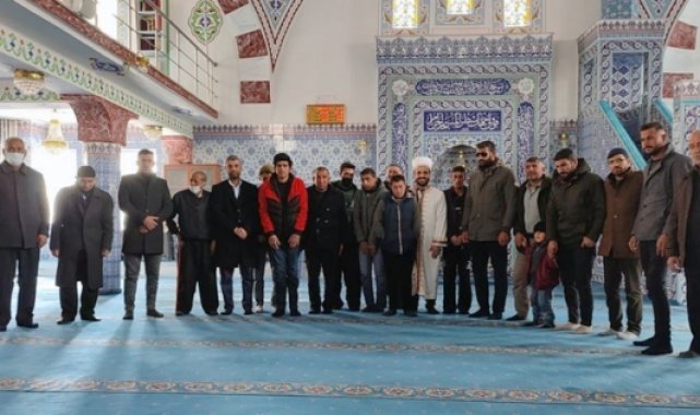 Özalp'ta cami-engelli buluşması