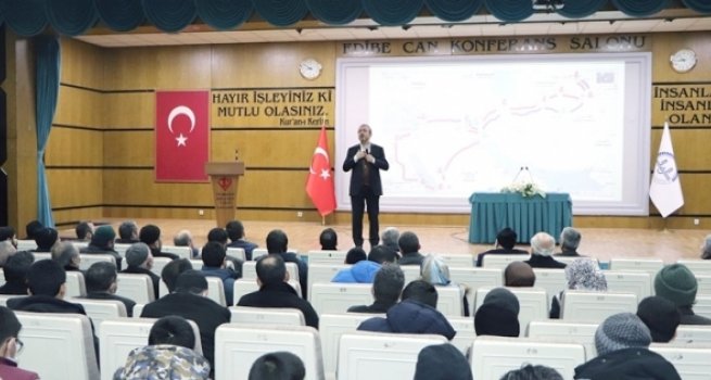 Prof. Yıldırım: Peygamber'in Kur'an'ın yanındaki değişmez yerini insanlarımıza tekrar öğretmeliyiz