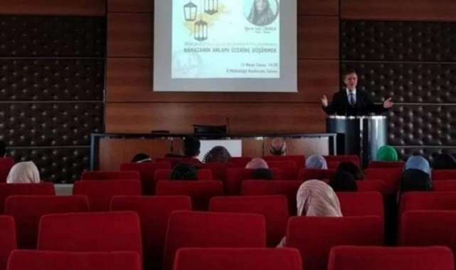 Ramazanın Anlamı Üzerine Düşünmek