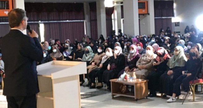 Sapanca'da 24 hafız mezun oldu