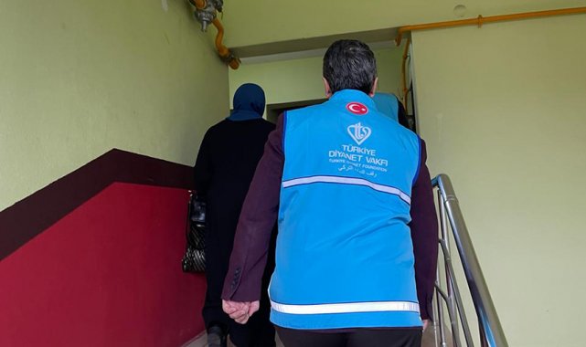 Sapanca'da din görevlileri depremzedeleri yalnız bırakmıyor