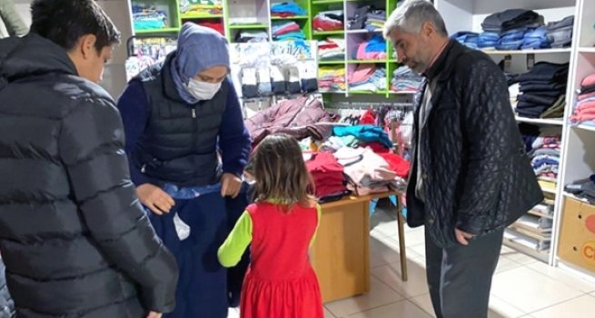Şarköy'de yetimler unutulmadı