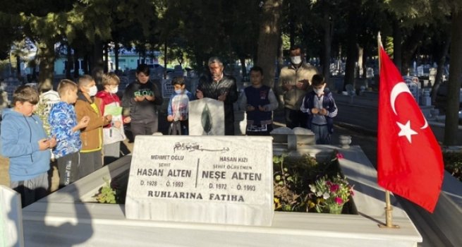 Şehit öğretmen Neşe Alten dualarla anıldı