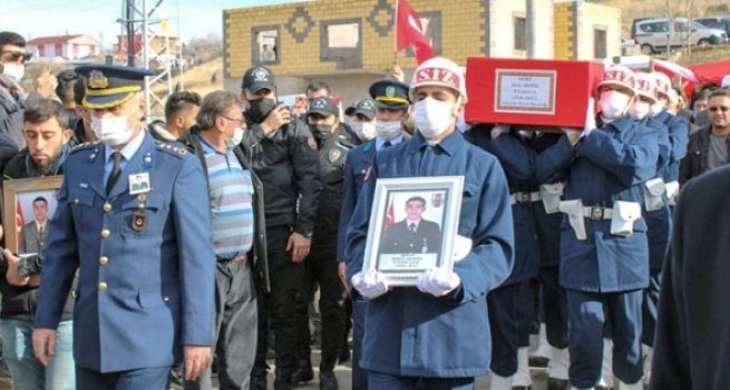 Şehit Piyade Uzman Çavuş Aksöz, son yolculuğuna uğurlandı