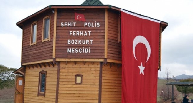 Şehit Polis Ferhat Bozkurt Mescidi ibadete açıldı