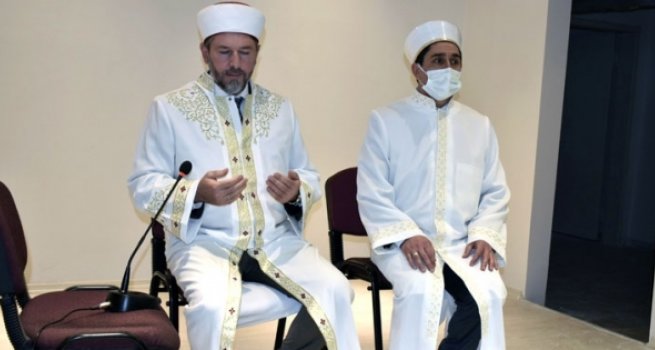 Sincan'da iki hükümlü Müslüman oldu