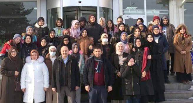 Sivas'ta lise öğrencileri ara dönem kampında buluştu