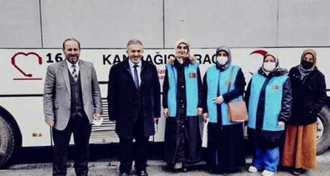 TDV Kadın Kollarından Kızılay'a kan bağışı