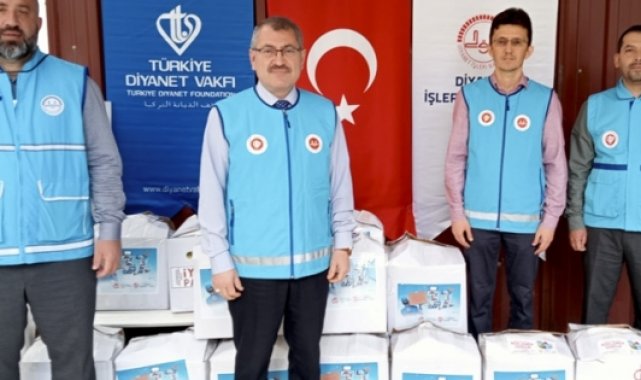 TDV Ramazan ayında ihtiyaç sahiplerinin yüzünü güldürüyor