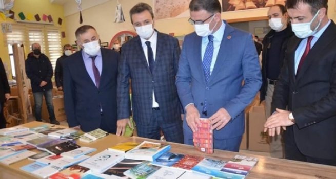 Tokattaki okullarda Diyanet Genç Kütüphane oluşturuldu