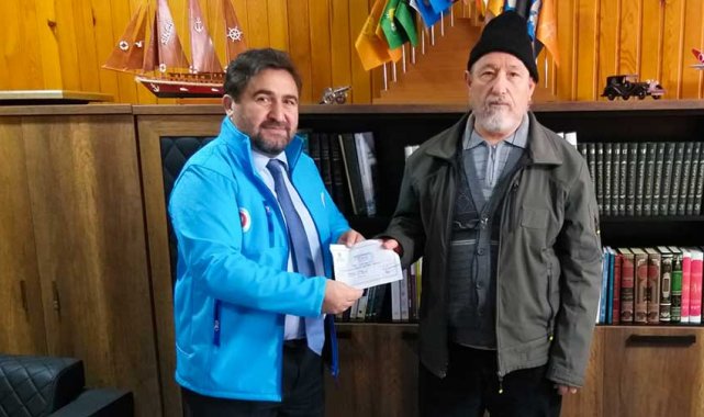 Umre parasını depremden bağışladı