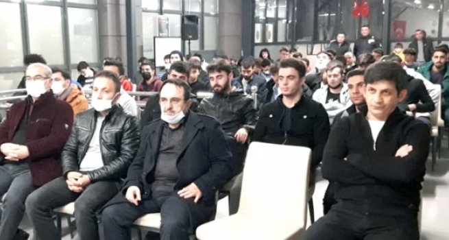 Gençler Diyanet Gençlik Merkezi'nde buluşuyor