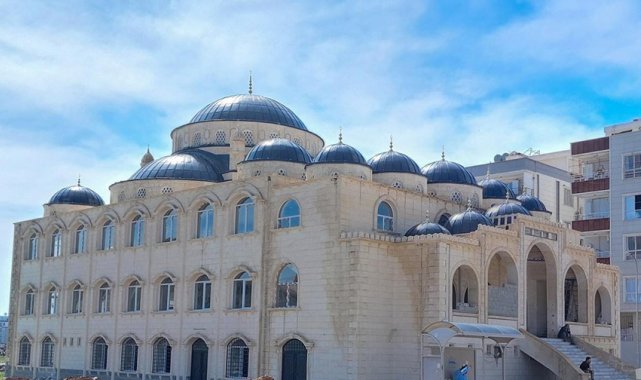 Viranşehir'de 4 cami ibadete açıldı