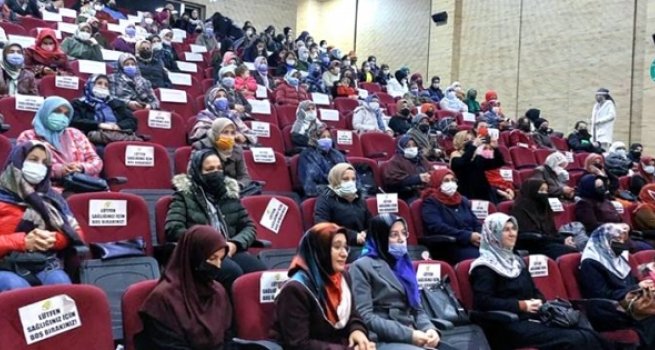 Yatağan'da 'Ailede Sevgi, Şefkat ve Merhamet' konferansı