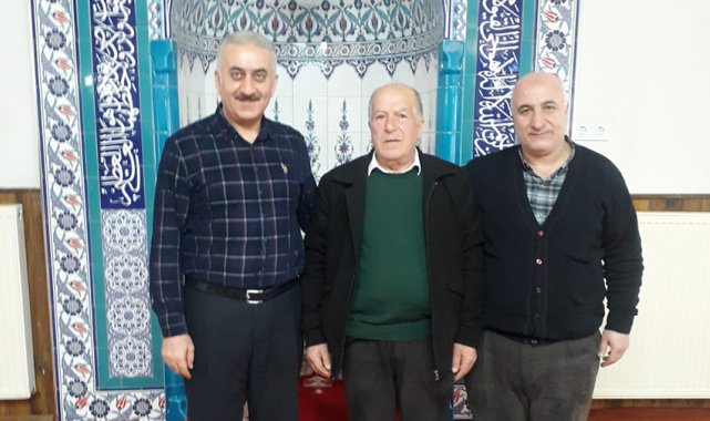 Umre parasını depremzedeler için bağışladı