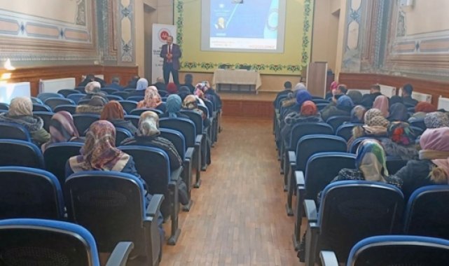 Edirne'de din görevlilerine seminer