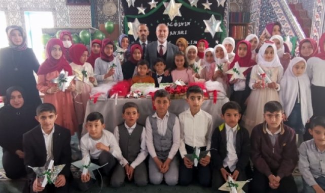 Edremit'te minikler Kur'an'a geçti