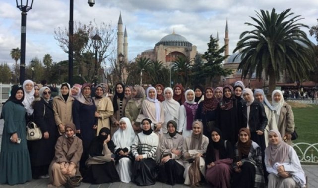 Hafızlık öğrencileri İstanbul gezisinde buluştu