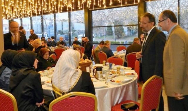 İstanbul’da yetimler iftarda buluştu