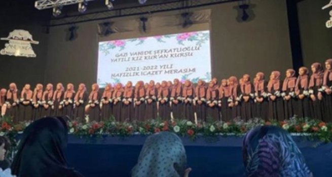 Karaköprü’de 61 hafız icazet aldı