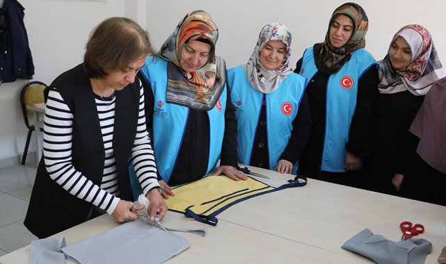 Kayseri'de TDV gönüllüsü kadınlar