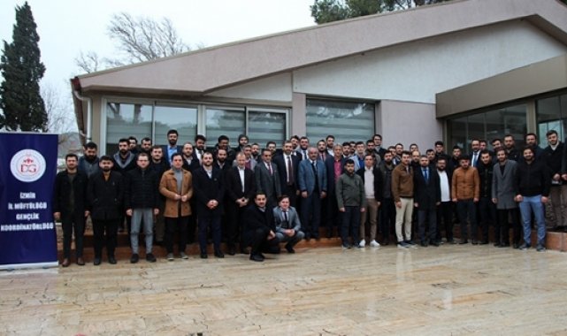 Mihrabın genç hatipleri Bergama'da buluştu