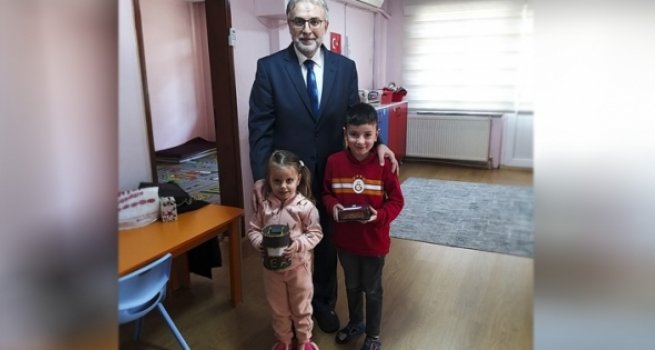 Minikler Kur'an kursu inşaatına destek oldu