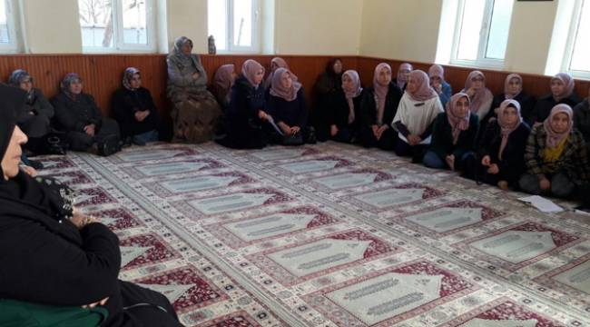 Gelibolu’da Bayanlara Özel Cami Dersleri