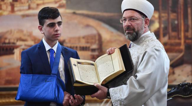 Erbaş, Filistin direnişinin sembolü  Cuneydi'yi kabul etti.