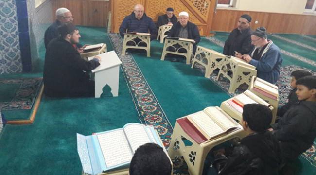 Gelibolu Camilerinde Kur'an Eğitimi