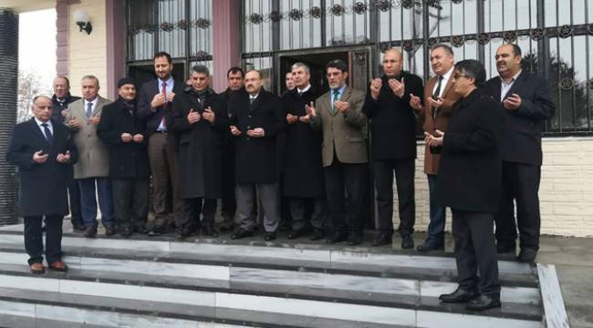 Tatvan'da Yapımı Tamamlanan İşletme Camisi İbadete Açıldı