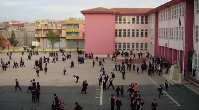 Eğitimde saatler değişiyor