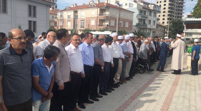 Hasan Hüseyin Yıldız dualarla son yolculuğuna uğurlandı