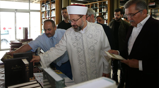 Erbaş, Merkezefendi Millet Kıraathanesi'ni ziyaret etti