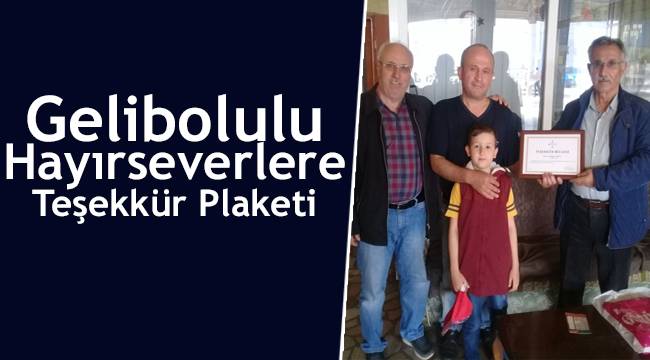 Gelibolulu da Hayırseverlere Teşekkür Plaketi