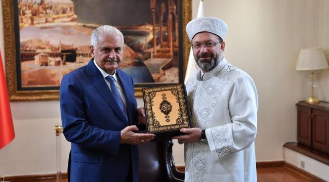Başbakan Yıldırım'dan Diyanet'e veda ziyareti